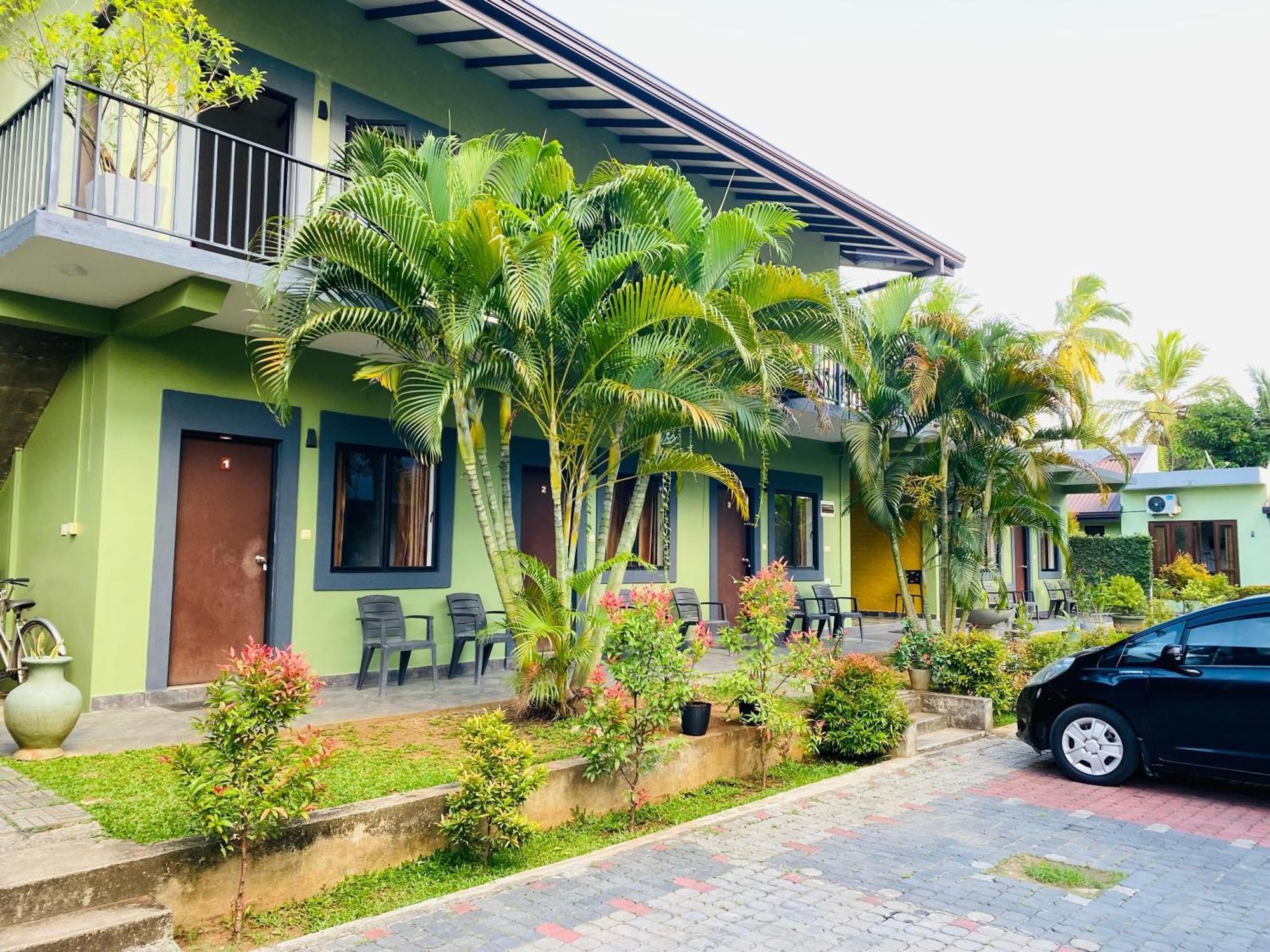 The Paramount Lodge Polonnaruwa Exterior foto