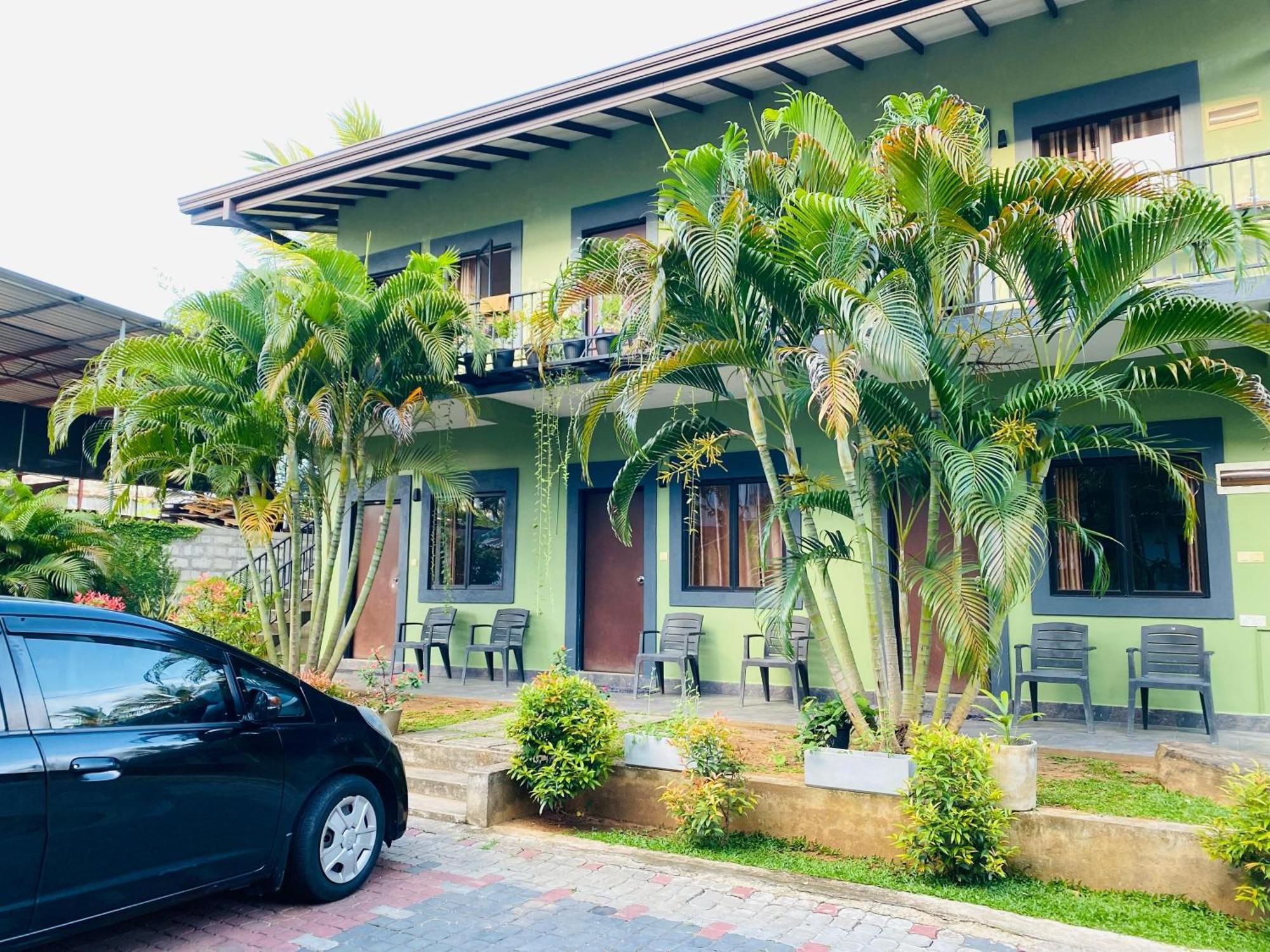 The Paramount Lodge Polonnaruwa Exterior foto